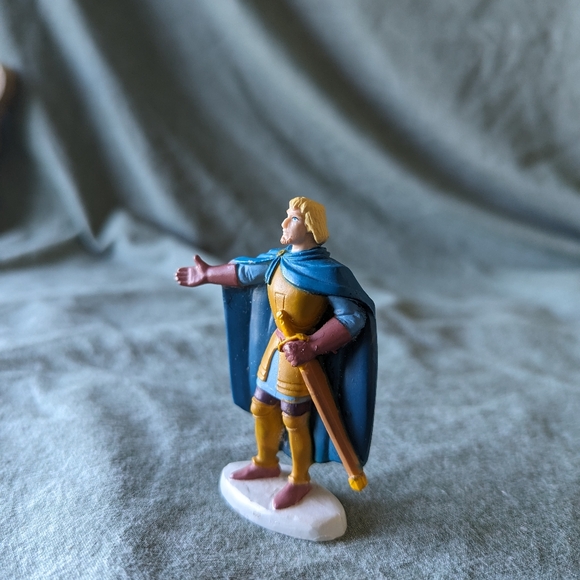 Disney Phoebus Hunchback Of Notre Dame Figure 3" Toy Mattel Action Figurine Guy - Picture 8 of 12